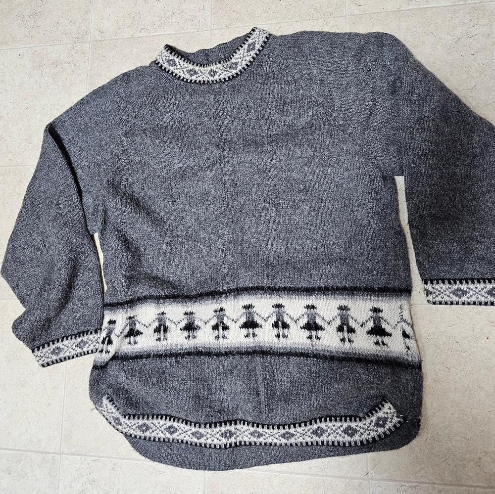 Vtg Alpaca Sweater Pullover Womens S/M Soft Signature Imports Crew Gray White